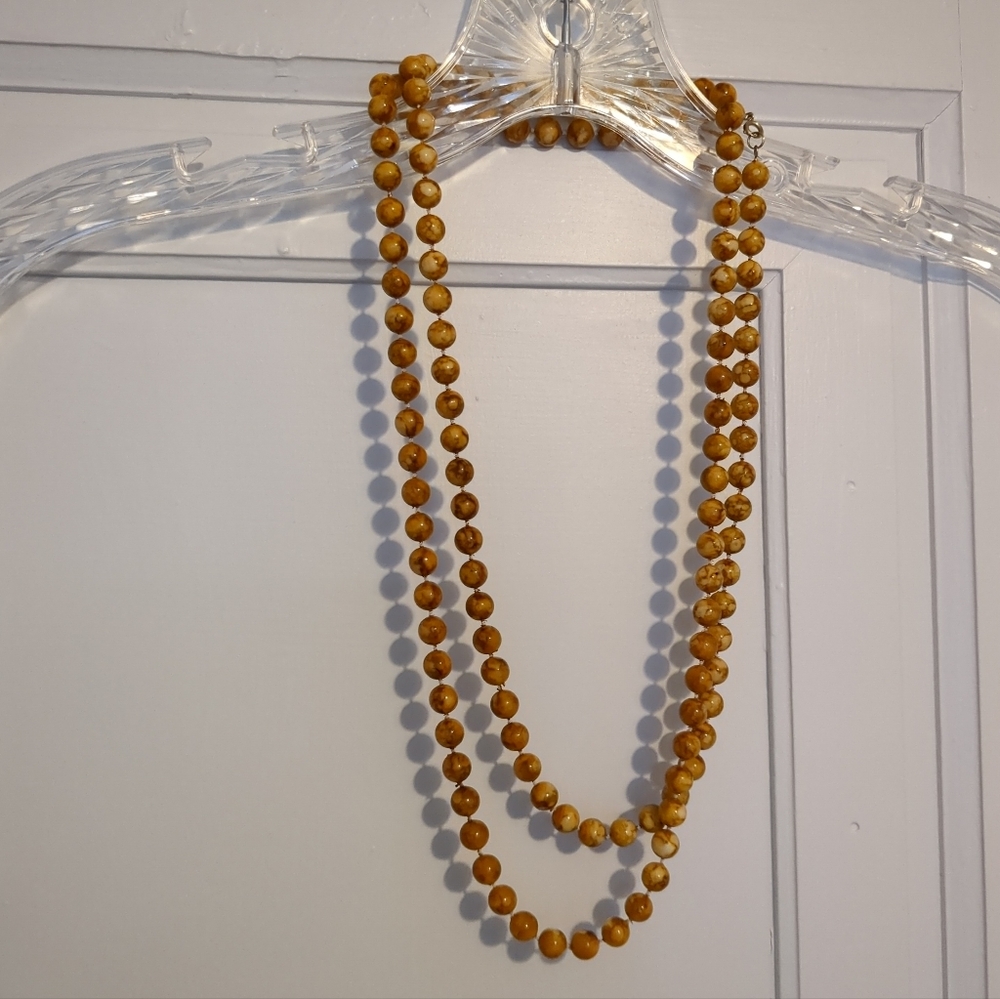 Long Beaded Necklace Clasp Yellow Brown Natural Colors
